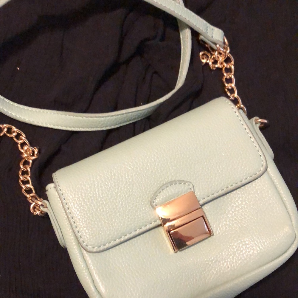 Forever 21 mint green crossbody purse. - Picture 2 of 7